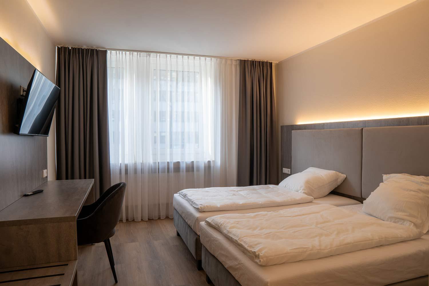 Diamonds Hotel Cologne Exterior photo